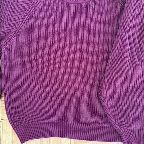 Eddie Bauer men’s Burgundy Sweater - Picture 3 of 6